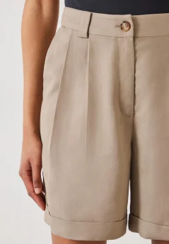 hush Shorts|Juniper Relaxed Tailored Shorts Caramel