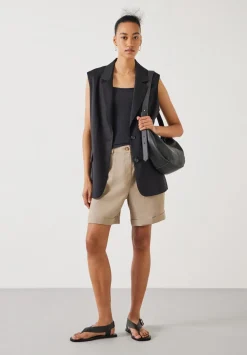 hush Shorts|Juniper Relaxed Tailored Shorts Caramel
