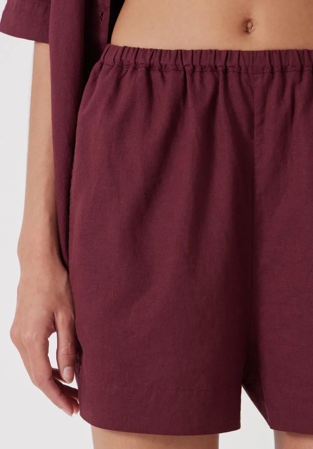 hush Swimwear & Beachwear|Shorts|Lana Linen Blend Shorts Burgundy Red