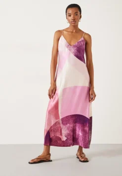 hush Dresses|Leanne Slip Maxi Dress Shapes Placement