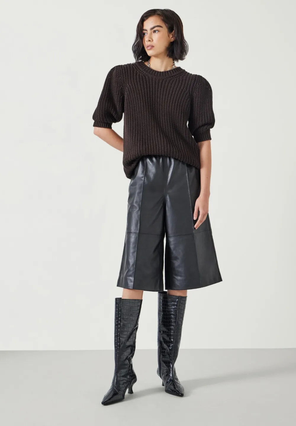 hush Shorts|Trousers|Leather Bermuda Short Black