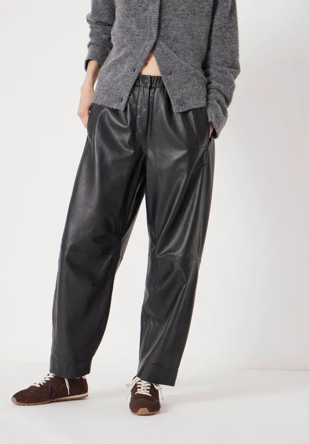 hush Trousers|Leather Jack Barrel Trousers Black