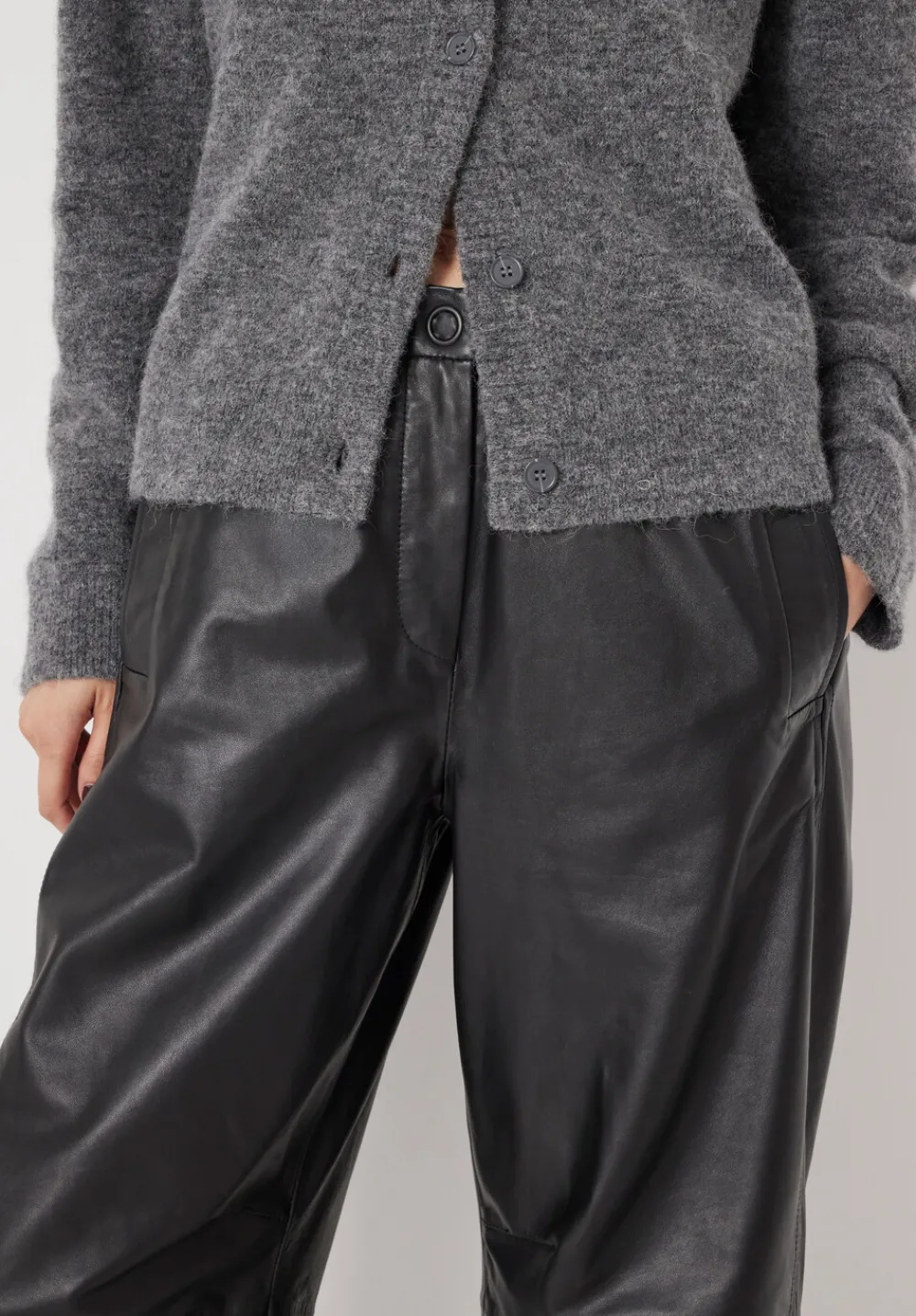 hush Trousers|Leather Jack Barrel Trousers Black