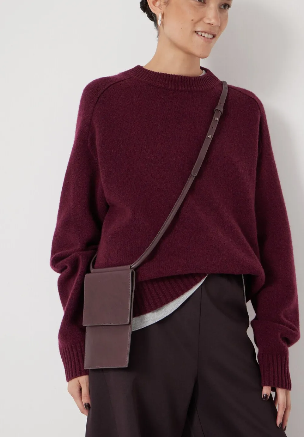 hush Bags|Leather Phone Bag Dark Wine Red