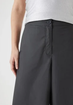 hush Trousers|Lightweight Cotton Wide Leg Cropped Trousers Washed Black