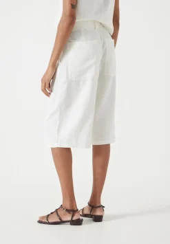 hush Shorts|Linen Blend Lya Bermuda Shorts White
