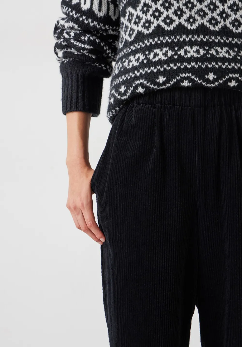 hush Joggers & Leggings|Trousers|Liza Cord Joggers Black