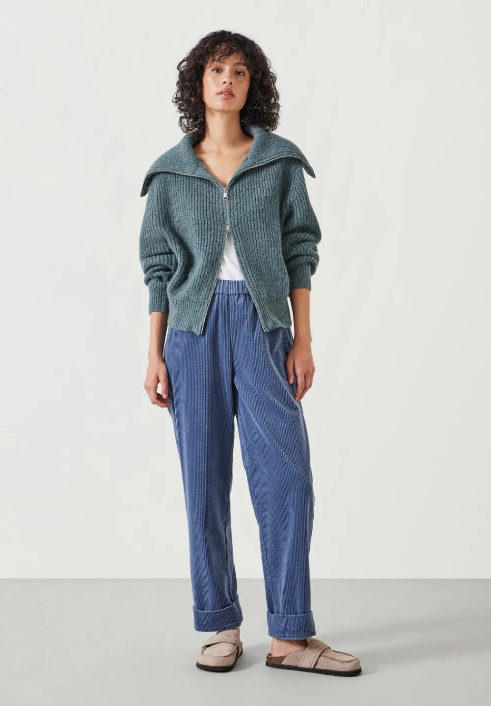hush Joggers & Leggings|Trousers|Liza Cord Joggers Mid Blue