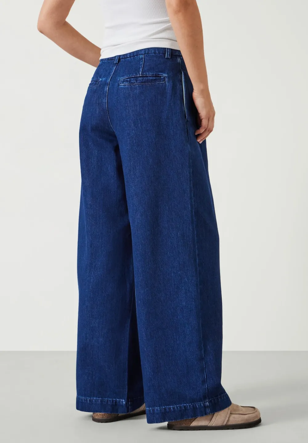 hush Jeans|Trousers|Lya Pleated Wide Leg Jeans Indigo Rinse Wash