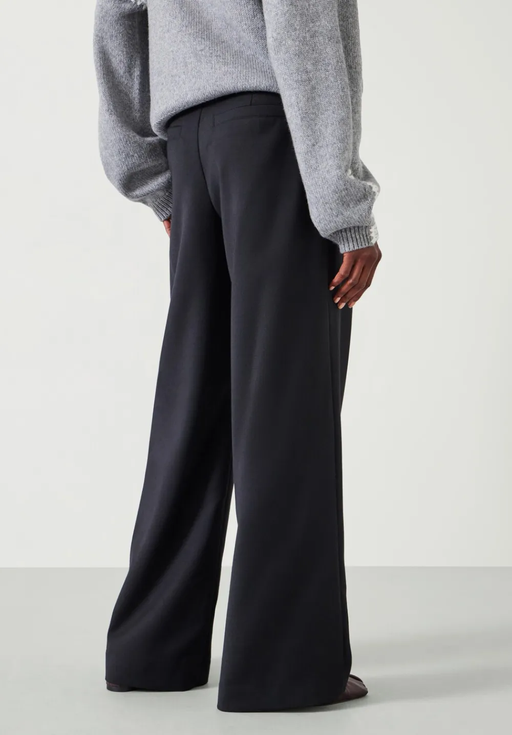 hush Trousers|Lya Wool Trousers Black