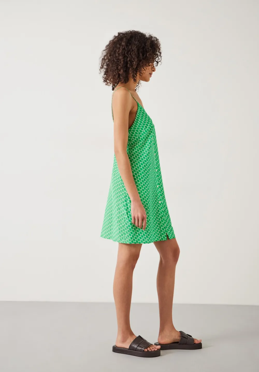 hush Dresses|Madden Mini Slip Dress Geo Star Green