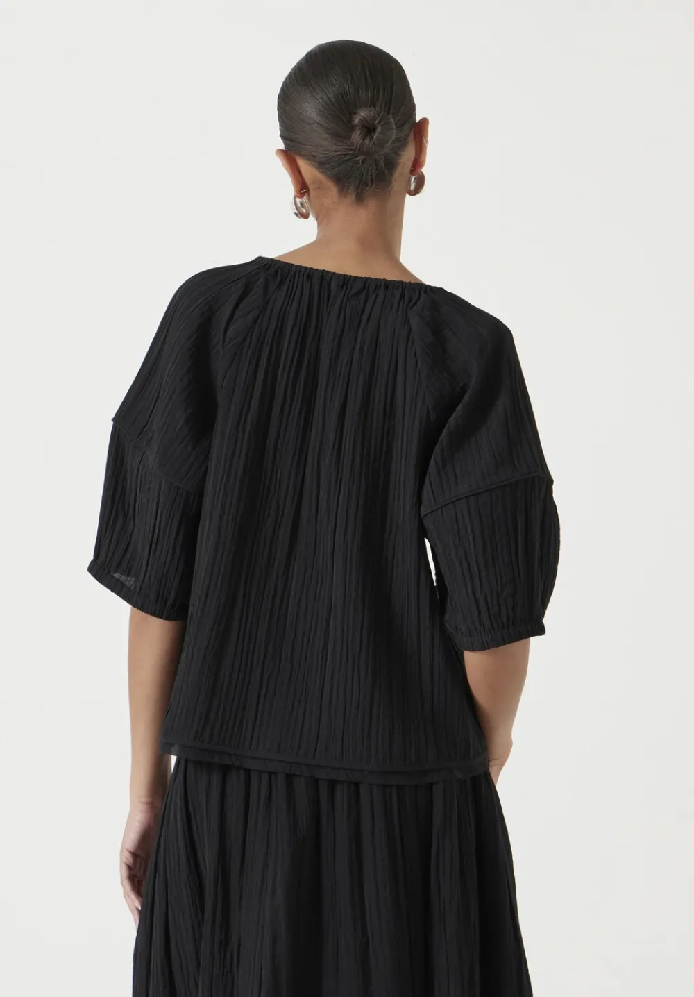 hush Shirts & Blouses|Mae Crinkle Balloon Sleeve Blouse Black