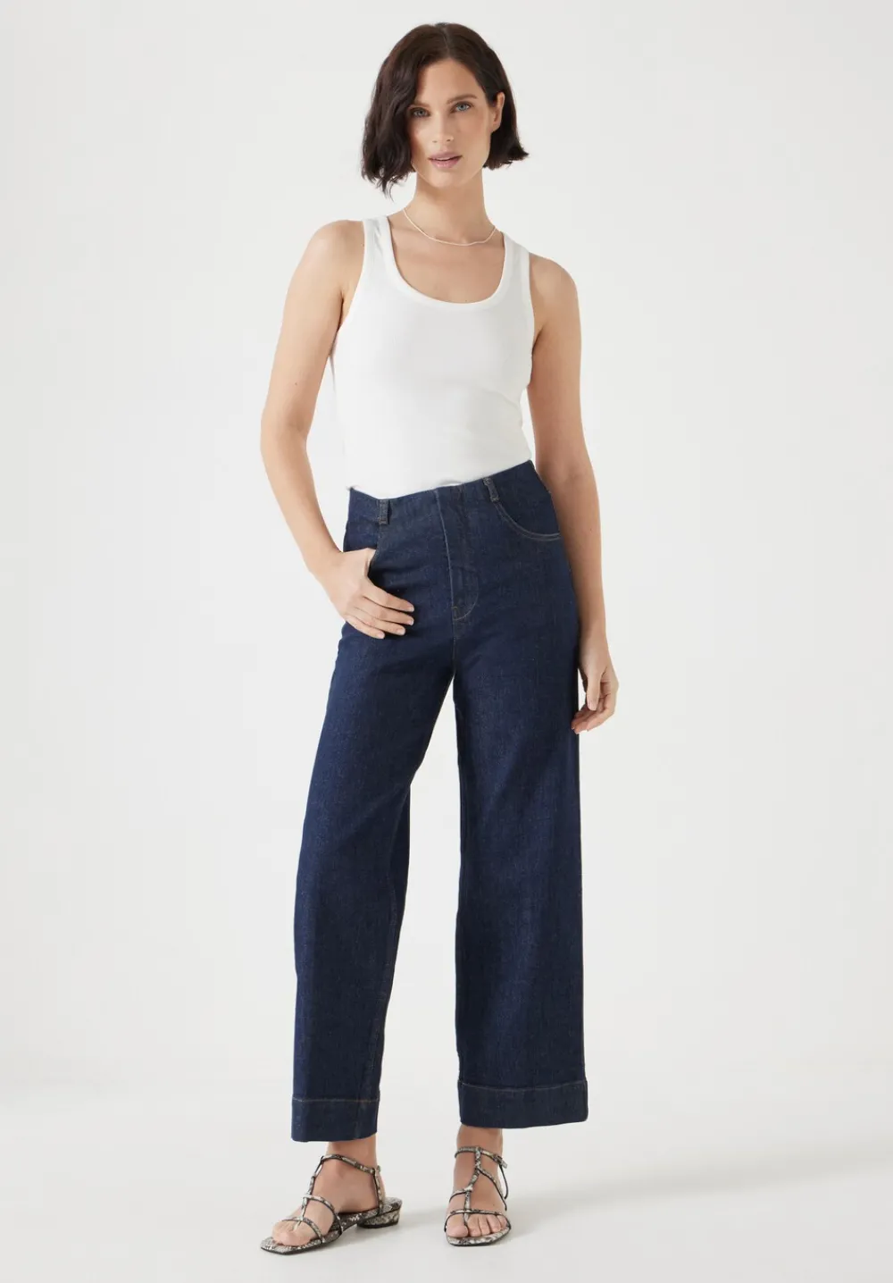 hush Jeans|Marla Cropped Jean Blue Rinse Wash