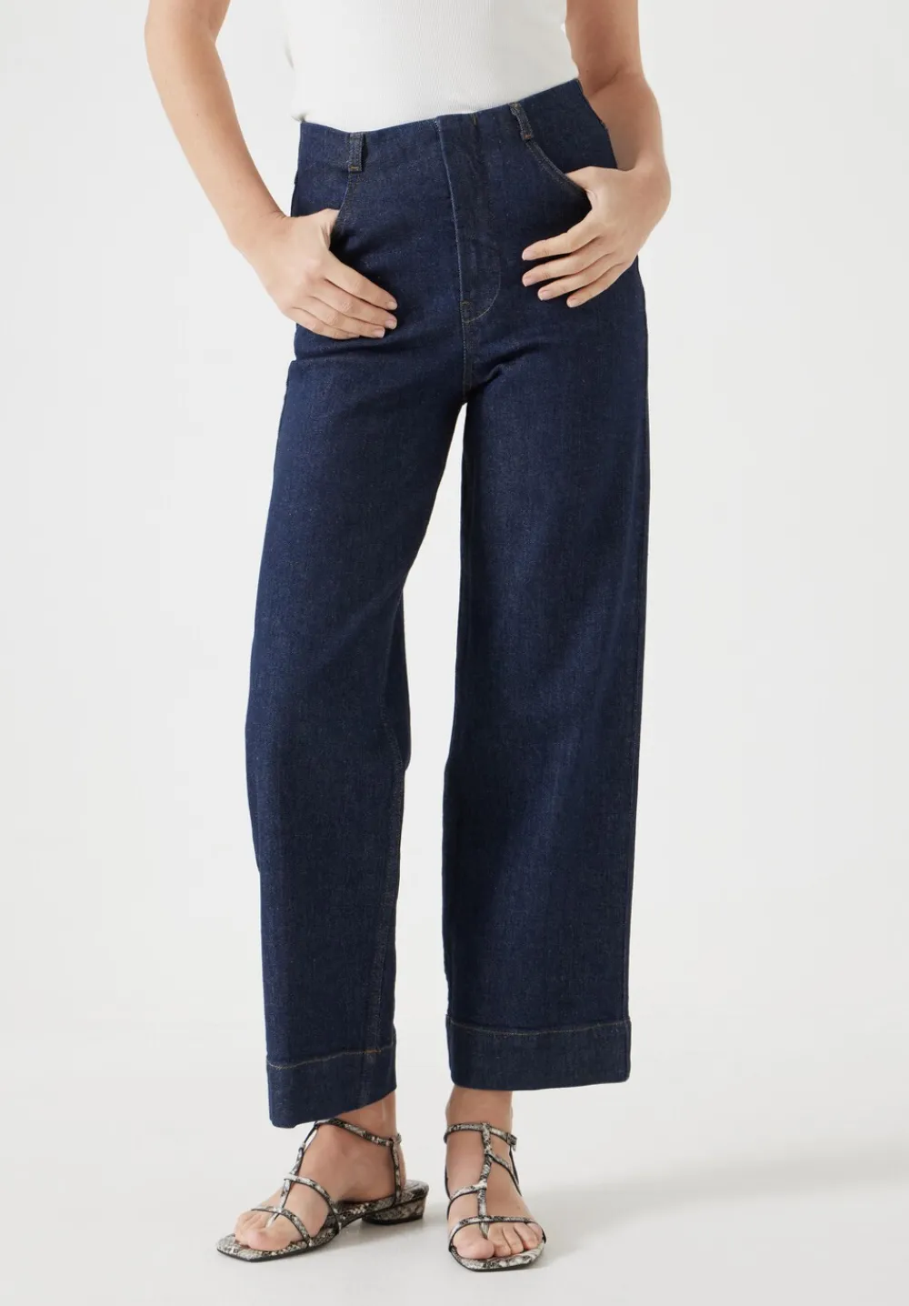 hush Jeans|Marla Cropped Jean Blue Rinse Wash