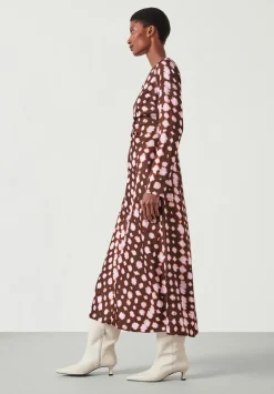 hush Dresses|Myrah Satin Midi Dress Geo Tie Dye