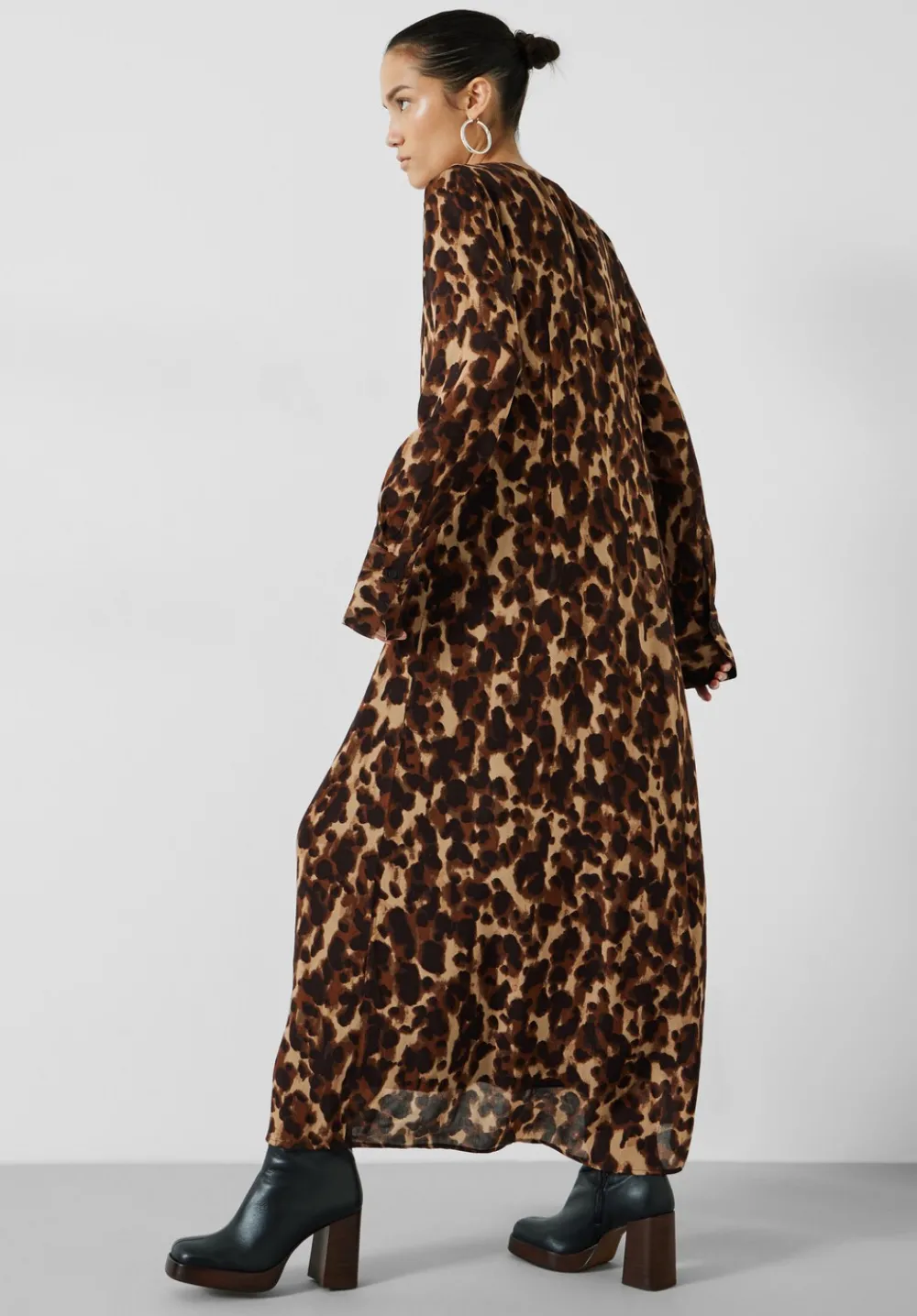 hush Dresses|Nataliyah Midi Dress Leopard Watercolour