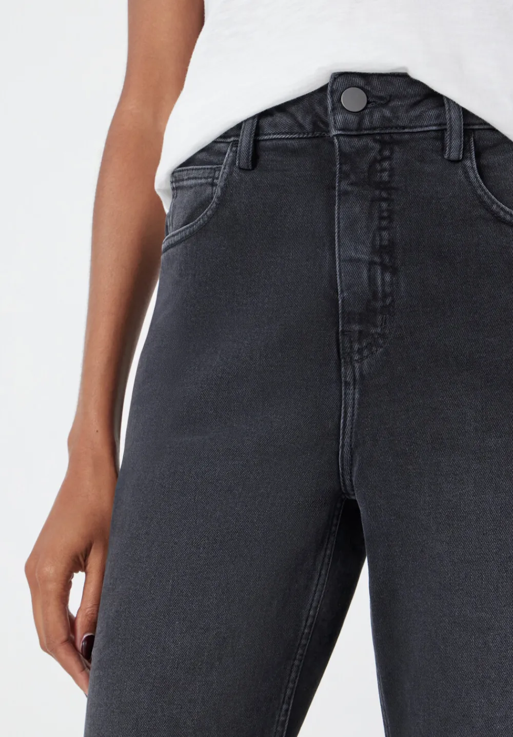 hush Jeans|Nina Straight Crop Jeans Washed Black