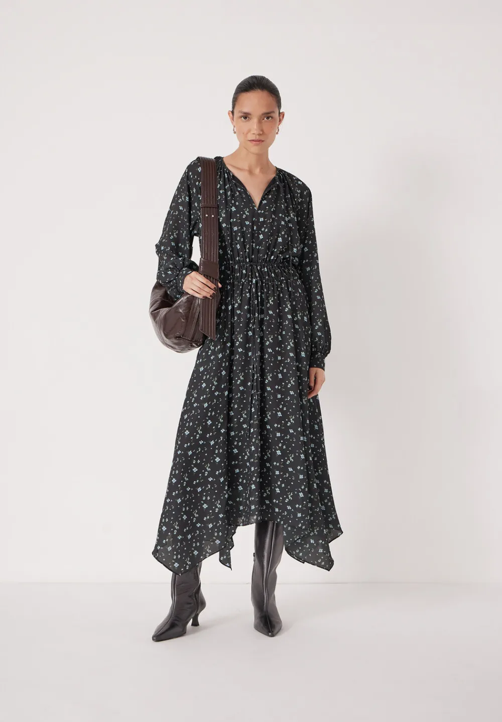 hush Dresses|Odelia Printed Long Sleeve Chiffon Dress Ditsy Floral Black