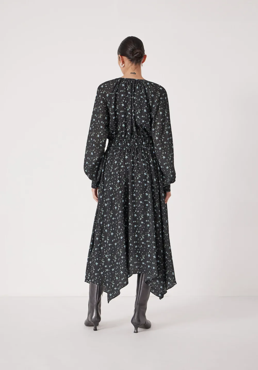 hush Dresses|Odelia Printed Long Sleeve Chiffon Dress Ditsy Floral Black
