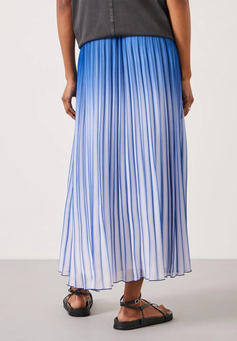 hush Skirts|Olivia Maxi Ombre Pleat Skirt Blue Ombre