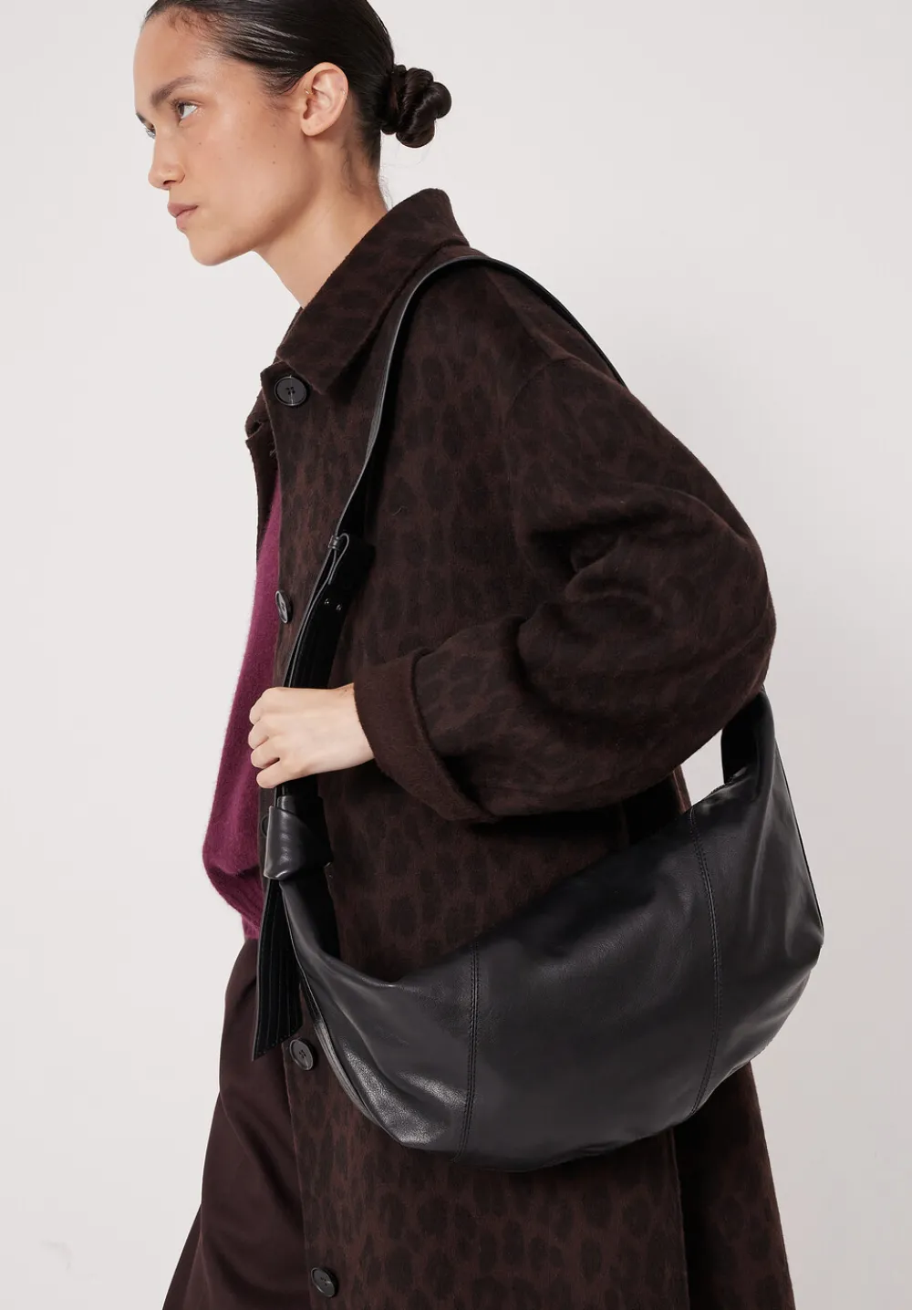 hush Bags|Oversized Leather Crescent Bag Black