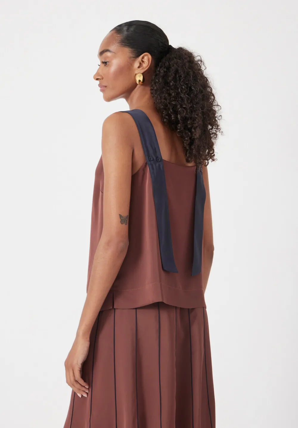 hush Tops & T-Shirts|Pippa Satin V-Neck Top Burgundy Brown