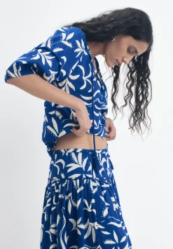 hush Tops & T-Shirts|Shirts & Blouses|Printed Cotton Balloon Sleeve Blouse Abstract Palm Blue