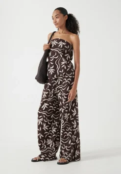 hush Tops & T-Shirts|Printed Linen Blend Bandeau Top Palm Print Chocolate