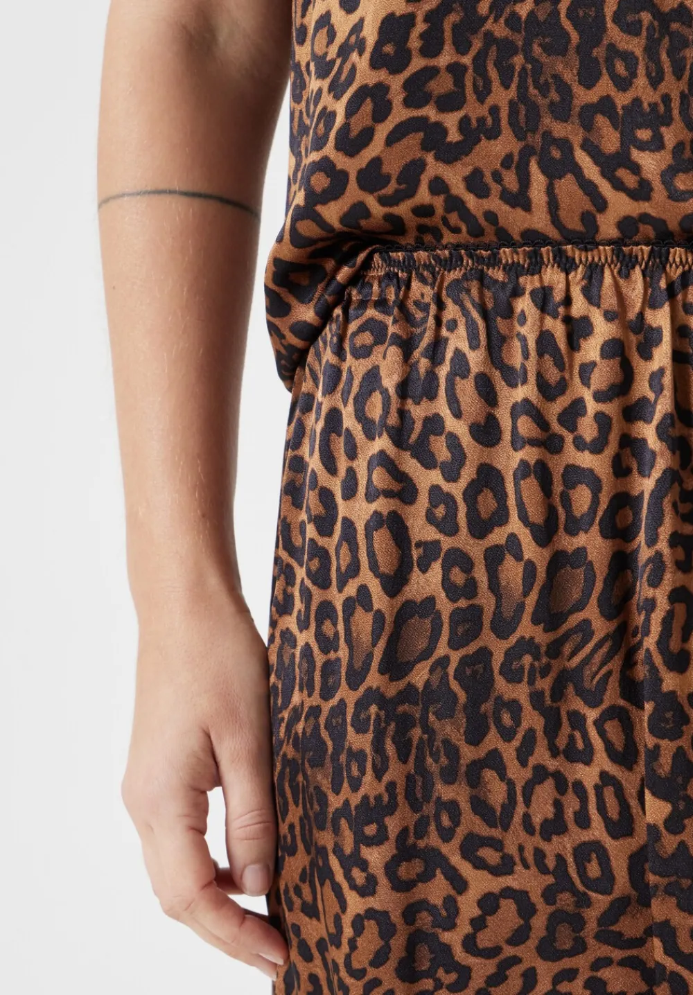 hush Skirts|Jeans|Printed Midi Skirt Brown Leopard Print