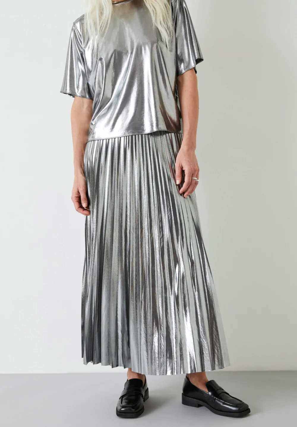 hush Skirts|Raven Pleated Maxi Skirt Liquid Metallic