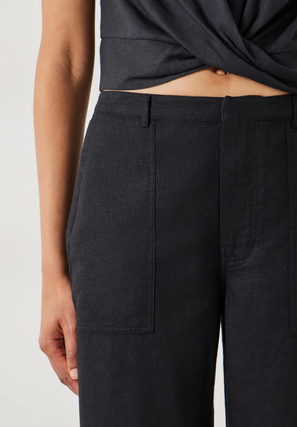 hush Trousers|Raye Linen Straight Leg Trousers Black