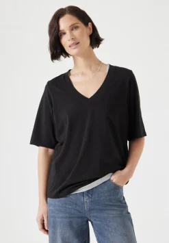 hush Tops & T-Shirts|Reece V Neck Drapey T-Shirt Black
