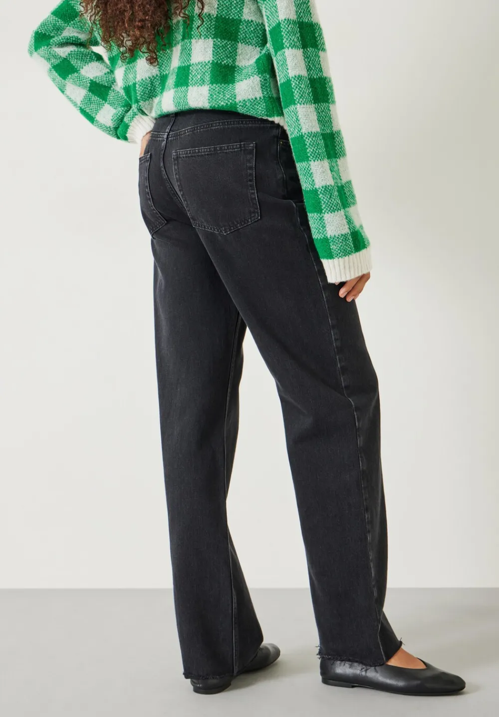 hush Jeans|Remy Straight Raw Hem Jeans Washed Black