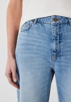 hush Jeans|Remy Straight Slouch Jeans Light Authentic Blue