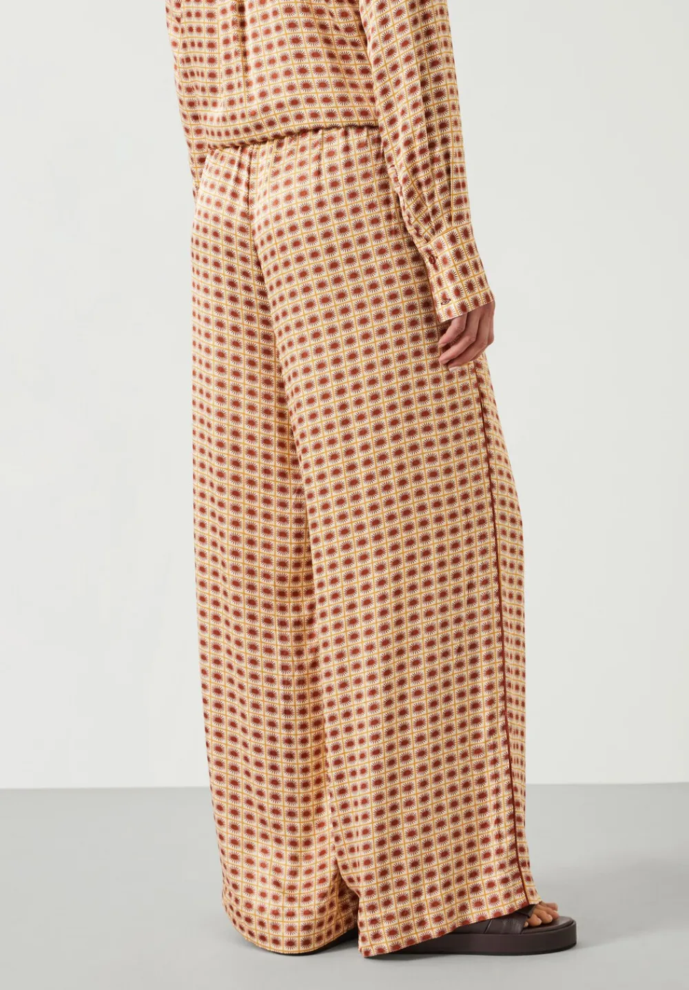 hush Trousers|Rita Printed Wide Leg Trousers Geo Sun