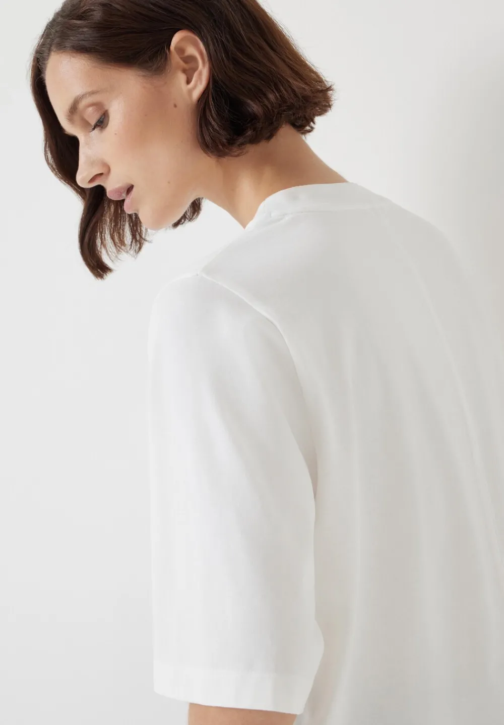 hush Tops & T-Shirts|Romina Heavyweight Cotton T-Shirt White