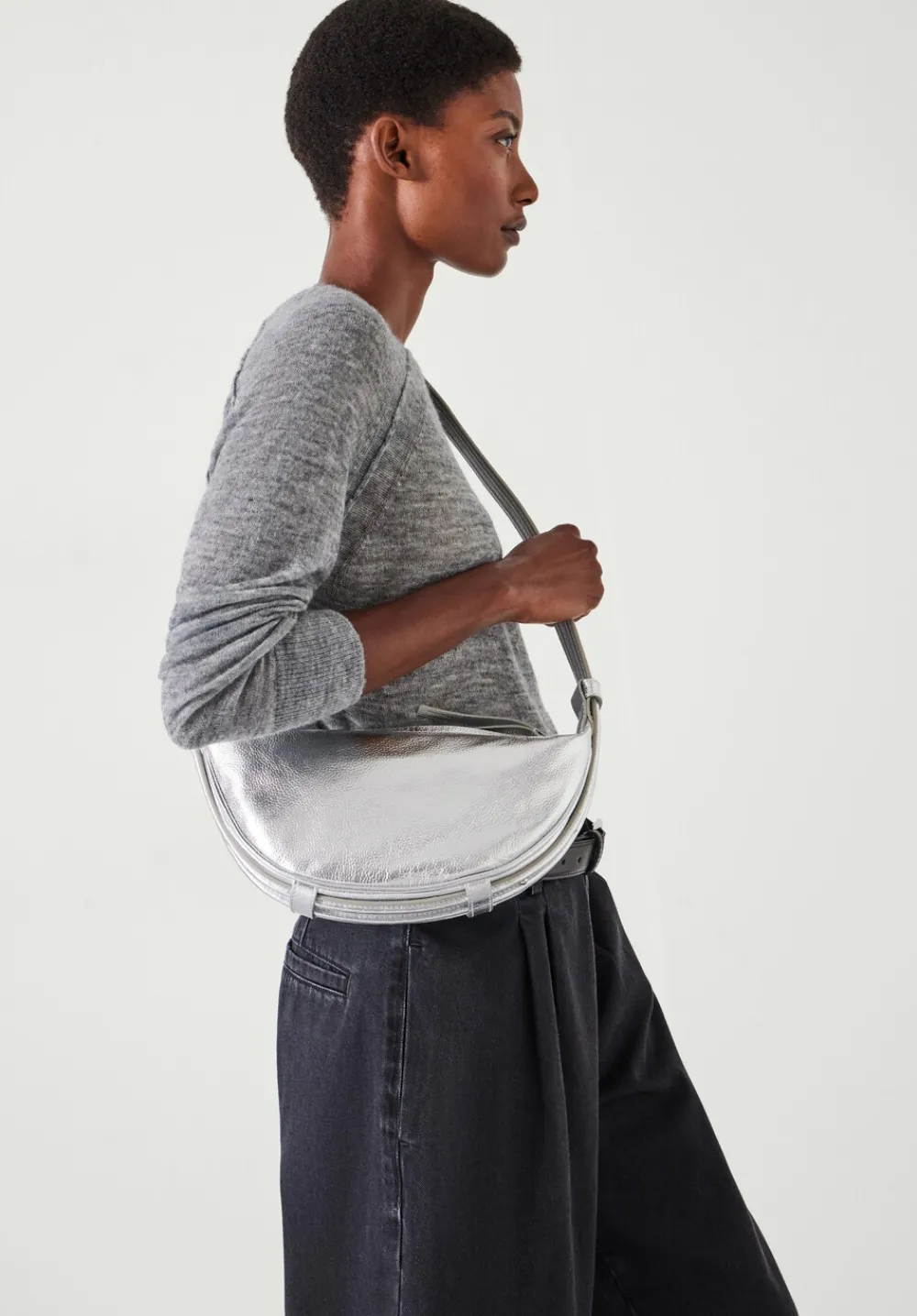 hush Bags|Rory Crescent Leather Crossbody Bag Silver