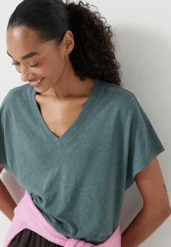 hush Tops & T-Shirts|Rosalia Linen Blend V Neck T-Shirt Sage Green