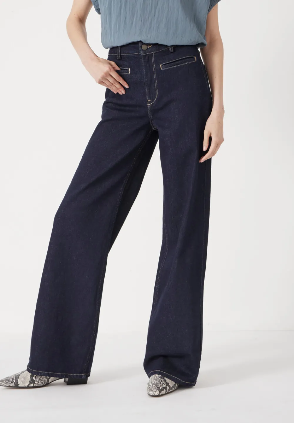 hush Jeans|Rowan Welt Pocket Flared Jeans Rinse wash