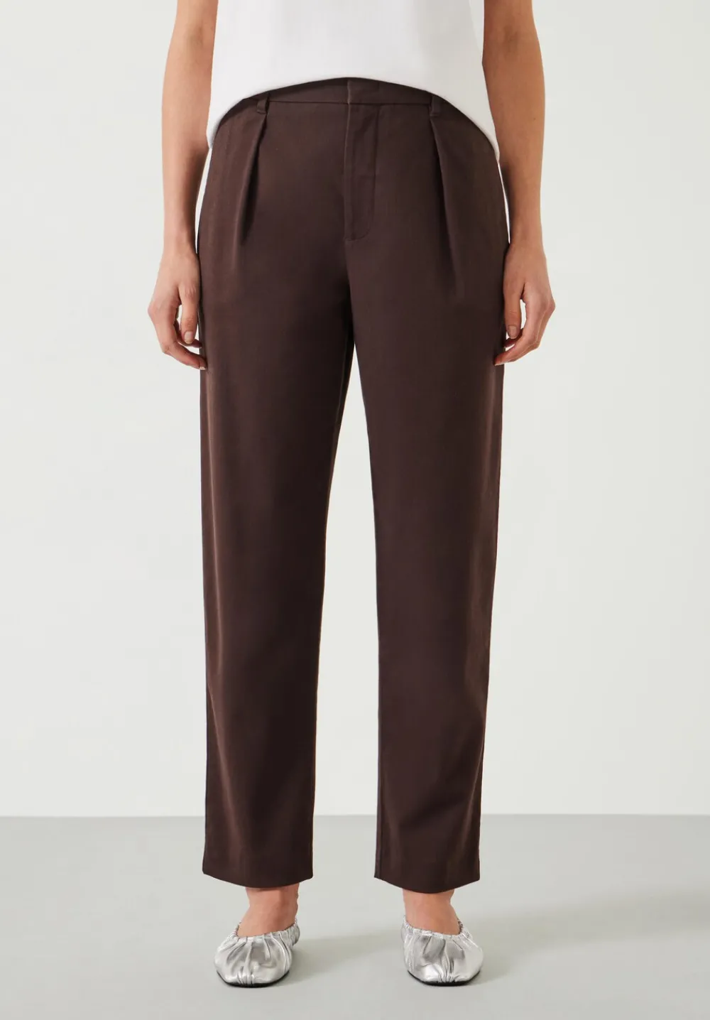 hush Trousers|Ruby Cotton Pleat Trousers Chocolate