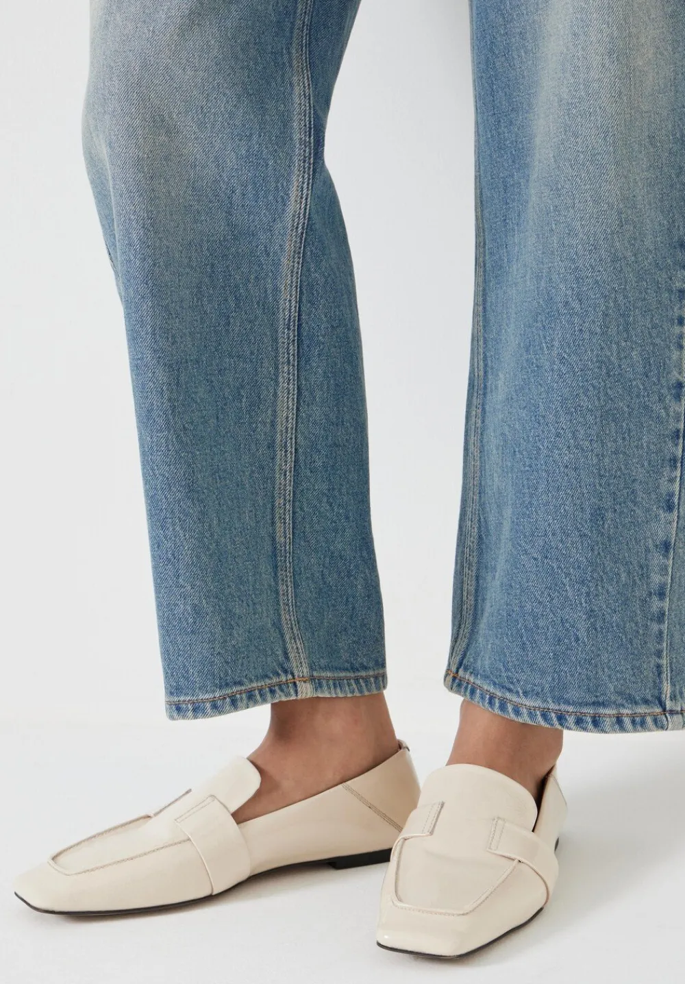 hush Flats|Sora Square-Toe Suede Loafers Off White