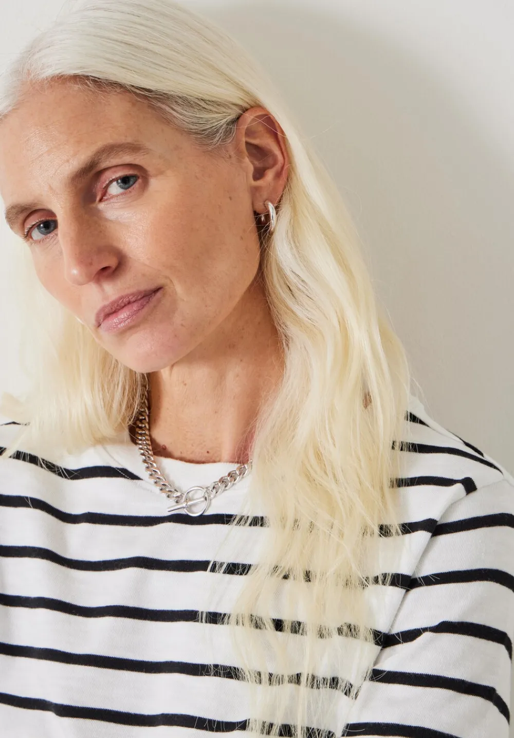 hush Tops & T-Shirts|Sora Striped Relaxed T-Shirt White/Black