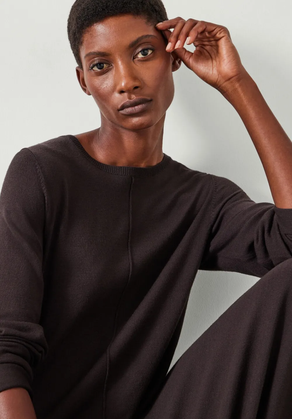 hush Dresses|Talen Long Sleeved Knitted Maxi Dress Chocolate brown