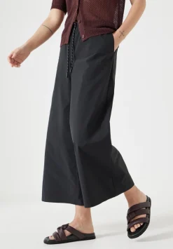 hush Trousers|Technical Melissa Wide Leg Cropped Trousers Black