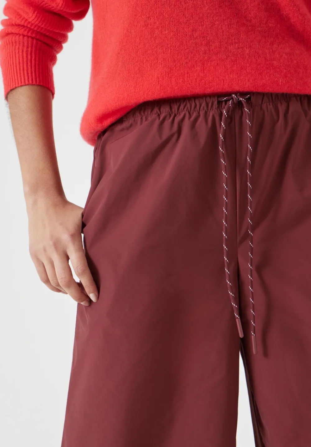 hush Trousers|Technical Melissa Wide Leg Cropped Trousers Oxblood Red