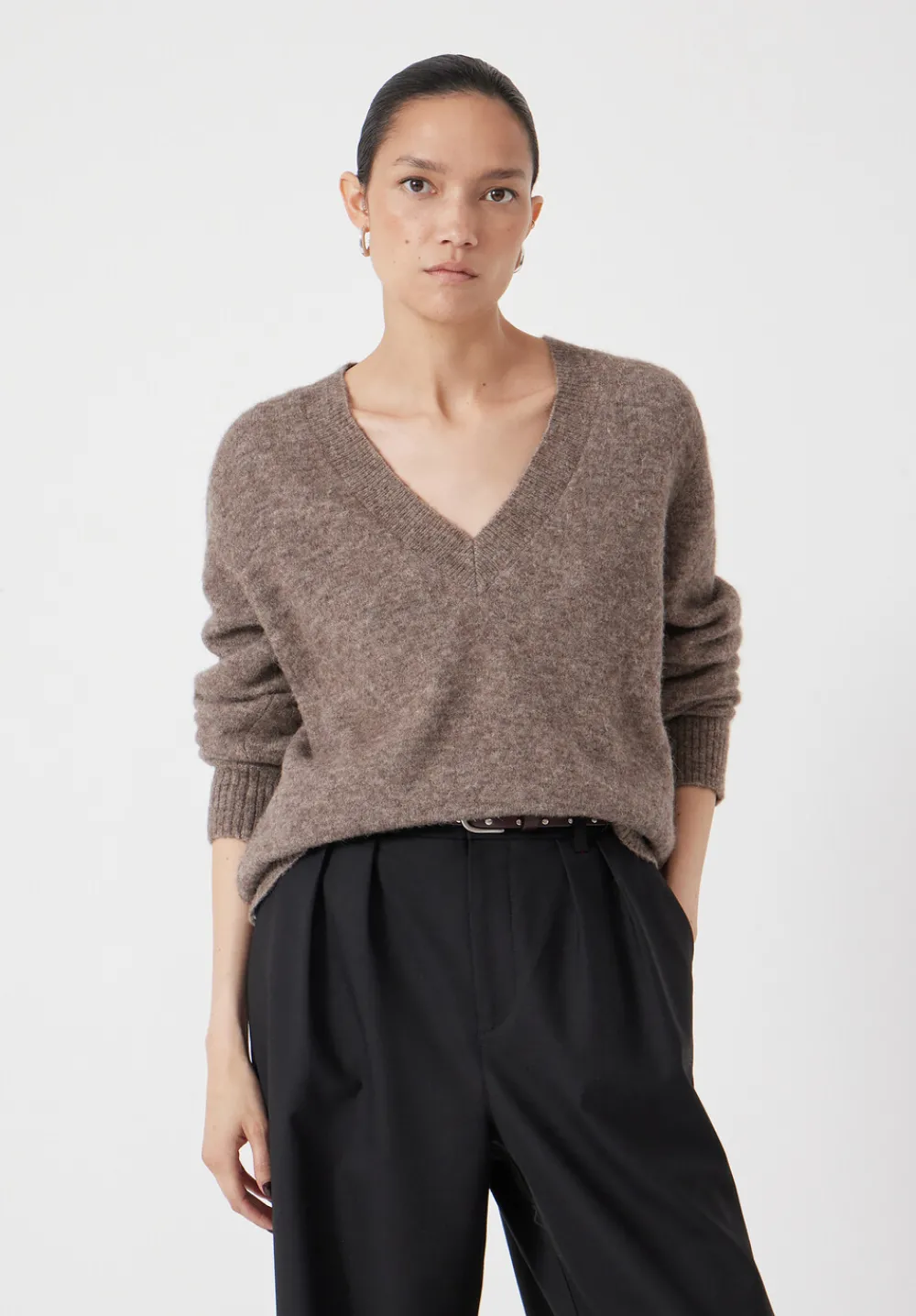 hush Jumpers & Cardigans|V Neck Wool Blend Jumper Walnut Brown