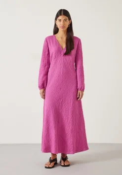 hush Dresses|Venus Relaxed Volume Maxi Dress Fuchsia