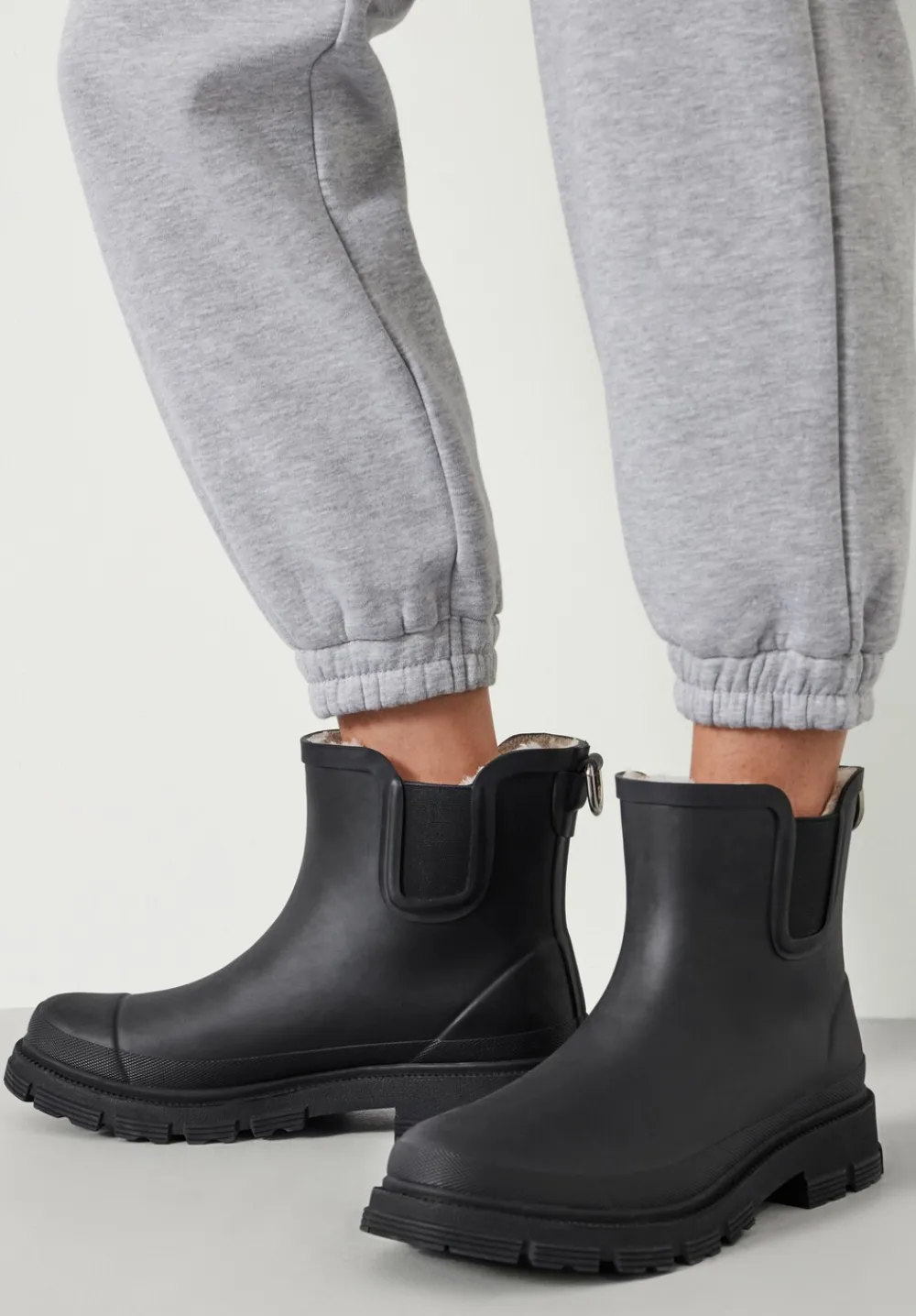 hush Boots|Willow Chelsea Wellington Boots Black