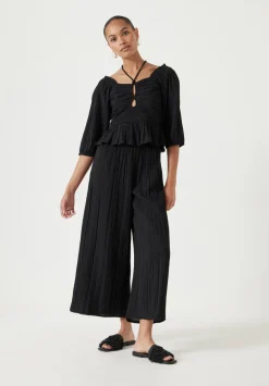 hush Tops & T-Shirts|Zoe Crinkle Peplum Top Black