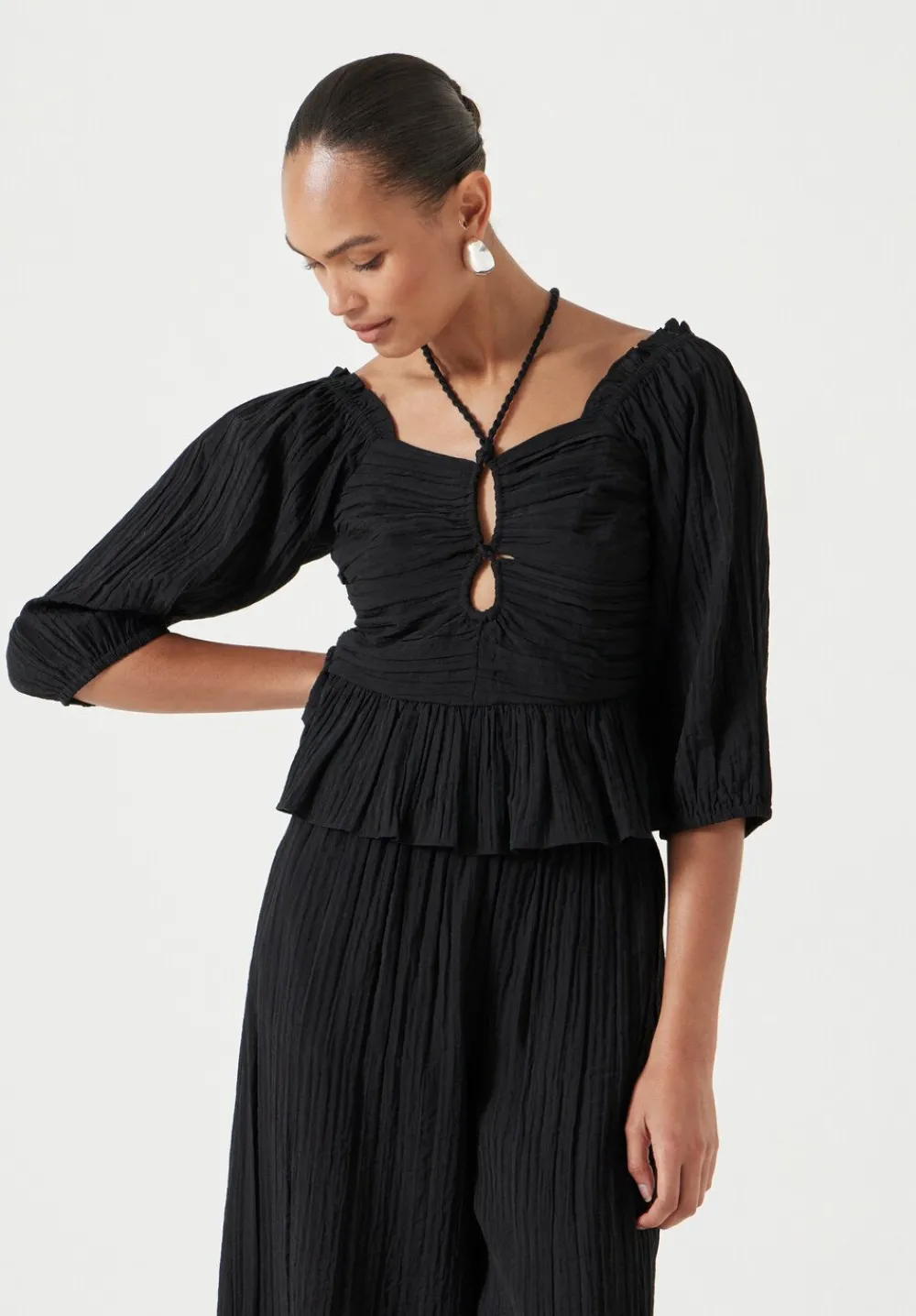 hush Tops & T-Shirts|Zoe Crinkle Peplum Top Black